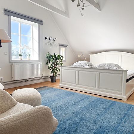 Stubbet - Charming - Newly Remade Villa Вадстена Экстерьер фото